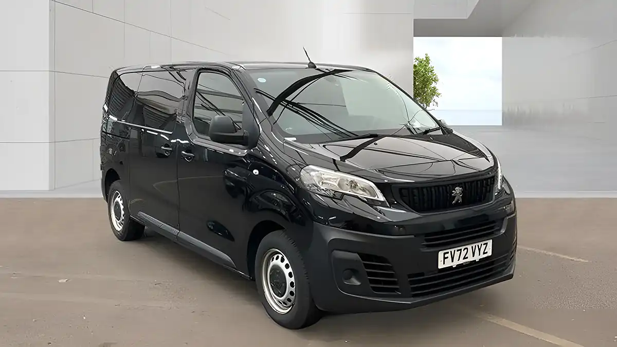 Used 2022 Peugeot Expert Professional Premium Standard Black - Front View