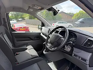 Used 2022 Peugeot Expert Professional Premium Standard Cumulus Grey Met - Interior and Exterior details 18