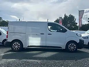 Used 2022 Peugeot Expert Professional Premium Standard White - Interior and Exterior details 3