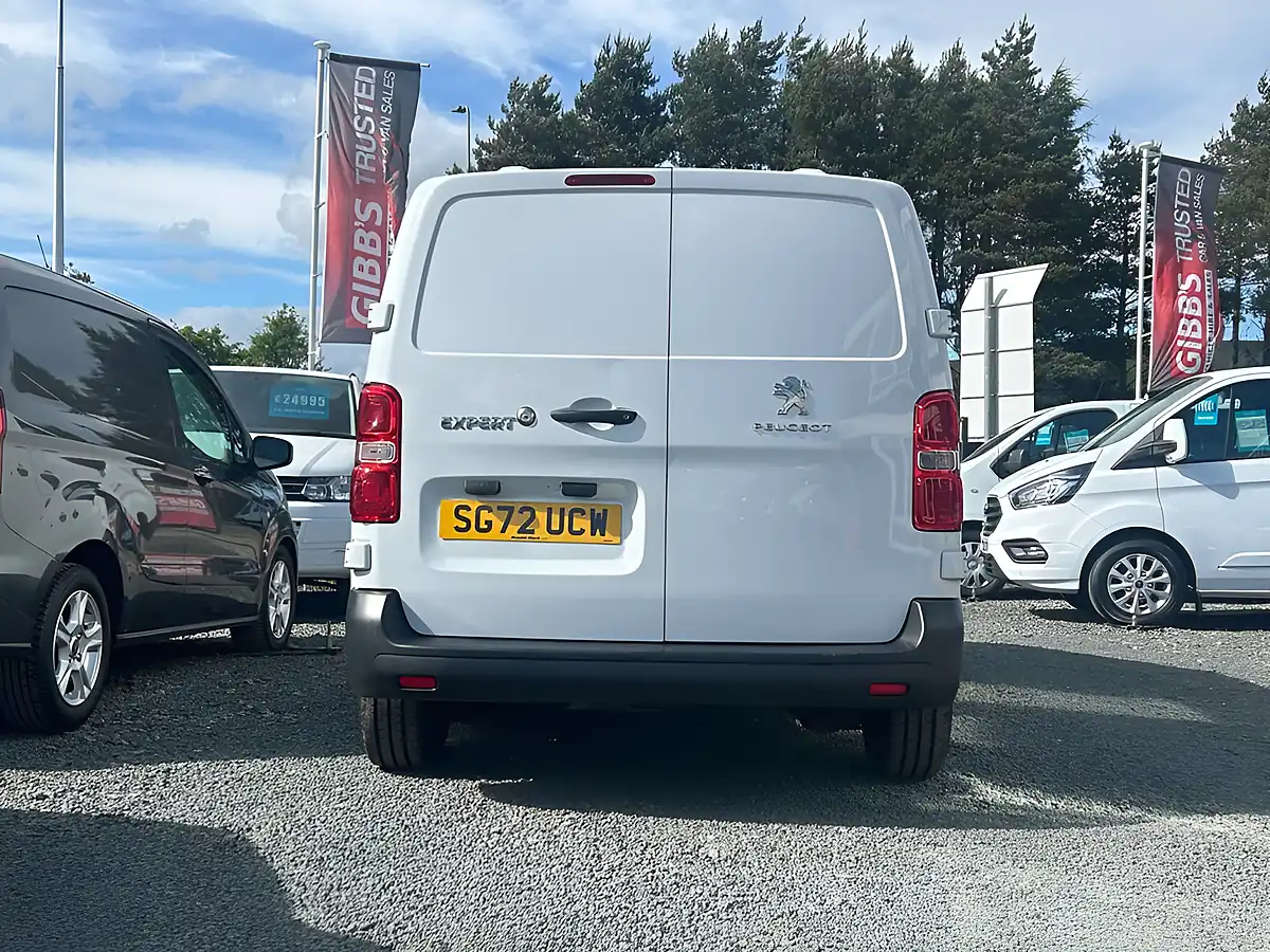 Used 2022 Peugeot Expert Professional Premium Standard White - Interior and Exterior details 5