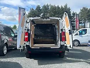 Used 2022 Peugeot Expert Professional Premium Standard White - Interior and Exterior details 6