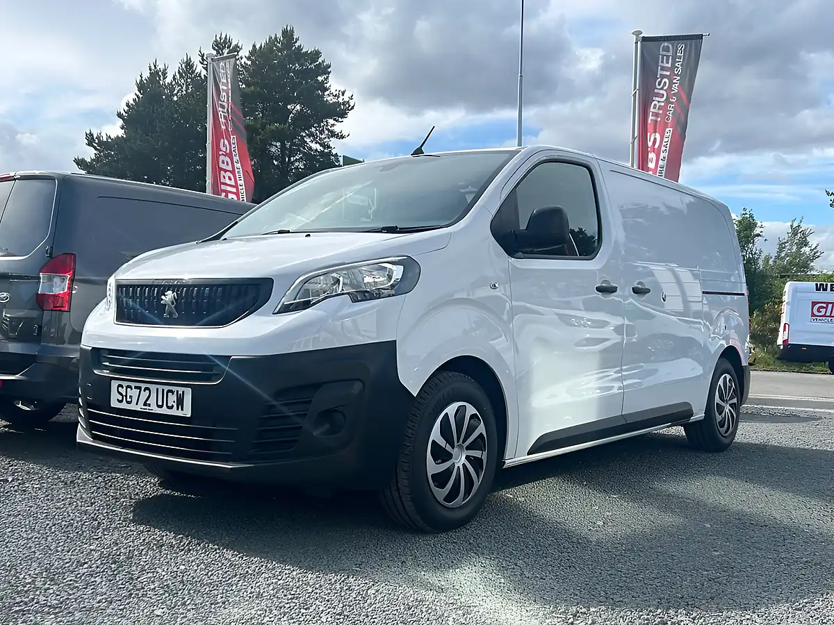Used 2022 Peugeot Expert Professional Premium Standard White - Interior and Exterior details 9