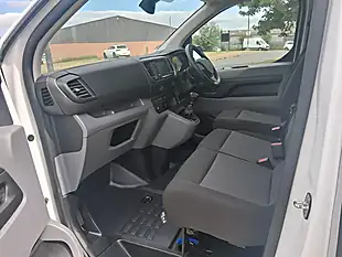 Used 2022 Peugeot Expert Professional Premium White - Interior and Exterior details 12