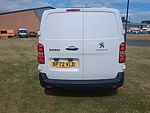 Used 2022 Peugeot Expert Professional Premium White - Interior and Exterior details 4