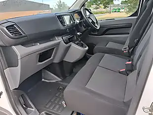 Used 2022 Peugeot Expert Professional Premium White - Interior and Exterior details 13