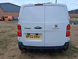 Used 2022 Peugeot Expert Professional Premium White - Interior and Exterior details 4