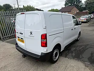 Used 2022 Peugeot Expert Professional Premium White - Interior and Exterior details 9
