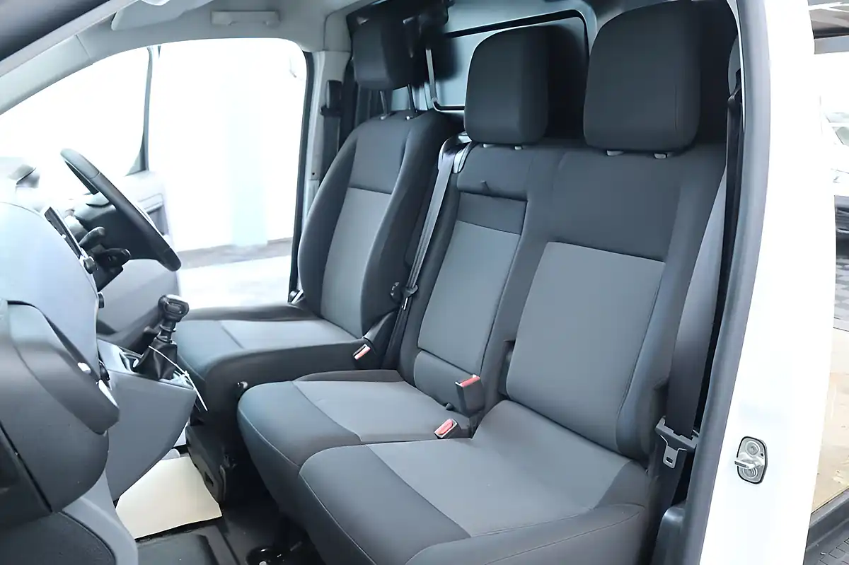 Used 2022 Peugeot Expert Professional Premium White - Interior and Exterior details 15
