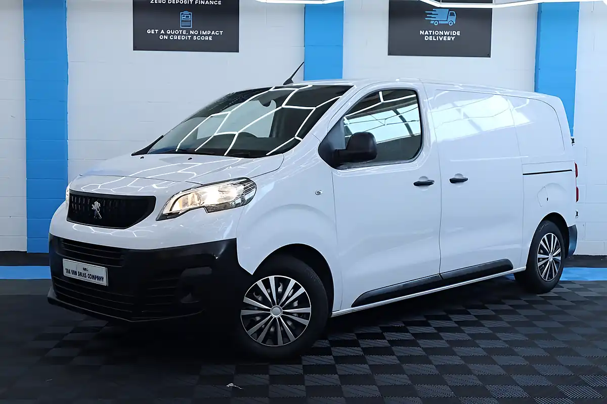 Used 2022 Peugeot Expert Professional Premium White - Interior and Exterior details 5