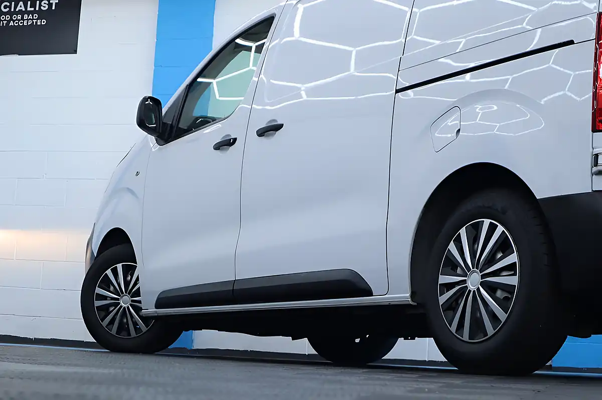 Used 2022 Peugeot Expert Professional Premium White - Interior and Exterior details 10