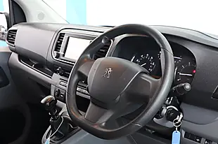 Used 2022 Peugeot Expert Professional Premium White - Interior and Exterior details 17