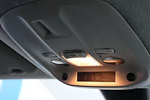 Used 2022 Peugeot Expert Professional Premium White - Interior and Exterior details 19