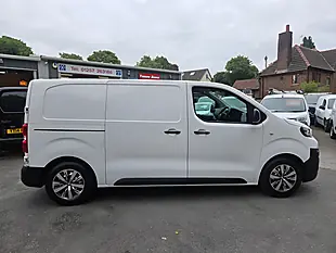 Used 2022 Peugeot Expert Professional Premium White - Interior and Exterior details 13