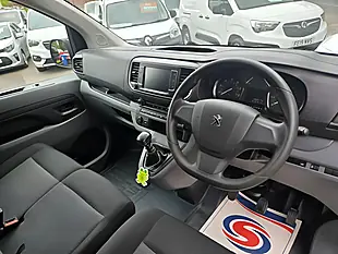 Used 2022 Peugeot Expert Professional Premium White - Interior and Exterior details 17