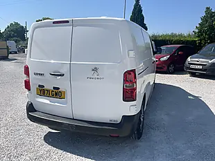 Used 2022 Peugeot Expert Professional Premium White - Interior and Exterior details 10