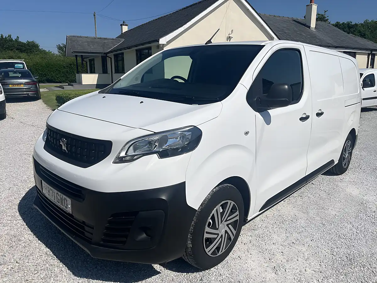 Used 2022 Peugeot Expert Professional Premium White - Interior and Exterior details 6