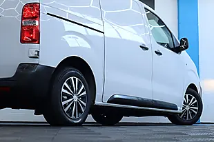 Used 2022 Peugeot Expert Professional Premium White - Interior and Exterior details 8