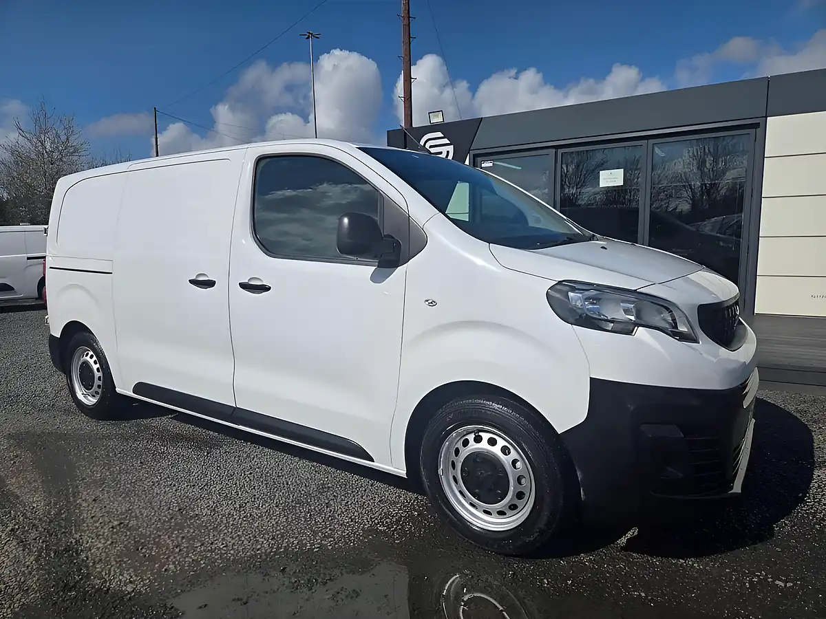 Used 2022 Peugeot Expert S Premium Standard White - Front View