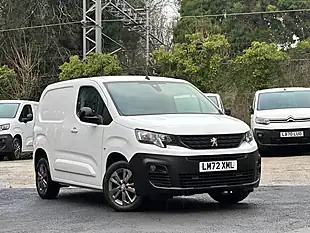 Used 2022 Peugeot Partner Asphalt Premium Standard White - Interior and Exterior details 2