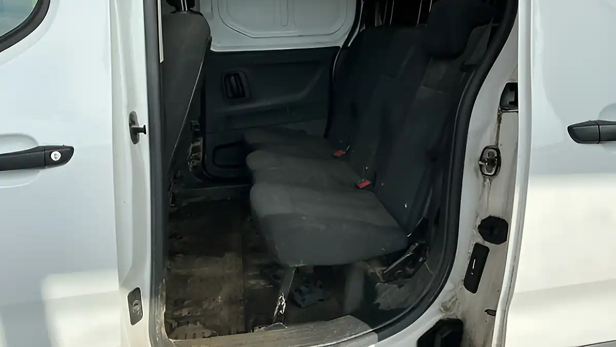 Used 2022 Peugeot Partner Asphalt White - Interior and Exterior details 9