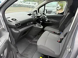Used 2022 Peugeot Partner Professional Premium Grey - Interior and Exterior details 13
