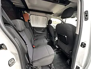 Used 2022 Peugeot Partner Professional Premium L2 Crew Cab White - Interior and Exterior details 16