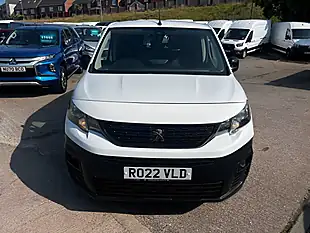 Used 2022 Peugeot Partner Professional Premium Long Crew White - Interior and Exterior details 5