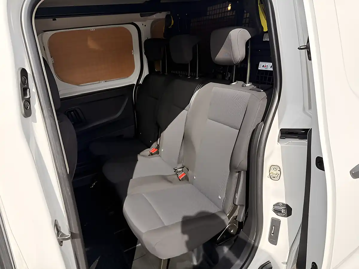 Used 2022 Peugeot Partner Professional Premium Plus L2 Leb Crew White - Interior and Exterior details 13