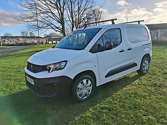 2022 Peugeot Partner Professional Premium Plus 1.5 BlueHDi