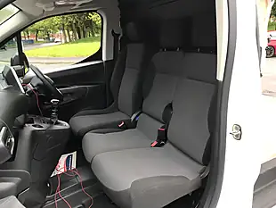 Used 2022 Peugeot Partner Professional Premium Standard White - Interior and Exterior details 13