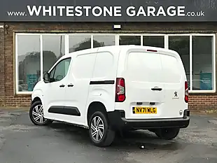 Used 2022 Peugeot Partner Professional Premium Standard White - Interior and Exterior details 4
