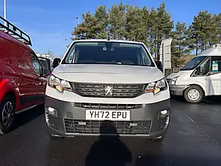 Used 2022 Peugeot Partner Professional Premium White - Interior and Exterior details 10