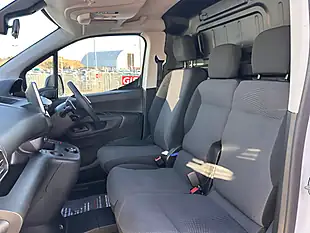 Used 2022 Peugeot Partner Professional Premium White - Interior and Exterior details 12