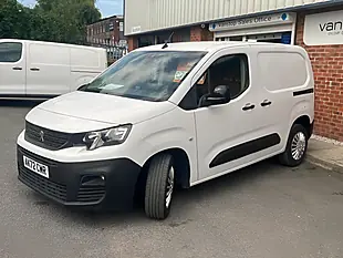 Used 2022 Peugeot Partner Professional Premium White - Interior and Exterior details 2