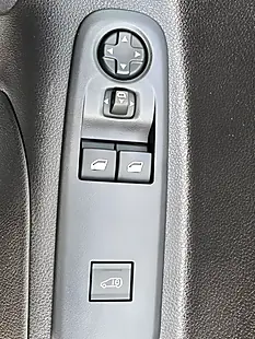 Used 2022 Peugeot Partner Professional Premium White - Interior and Exterior details 13