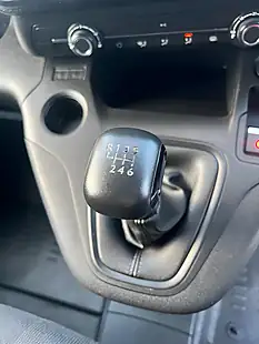 Used 2022 Peugeot Partner Professional Premium White - Interior and Exterior details 18