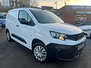 Used 2022 Peugeot Partner Professional Premium White - Interior and Exterior details 2