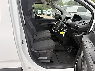 Used 2022 Peugeot Partner Professional White - Interior and Exterior details 9