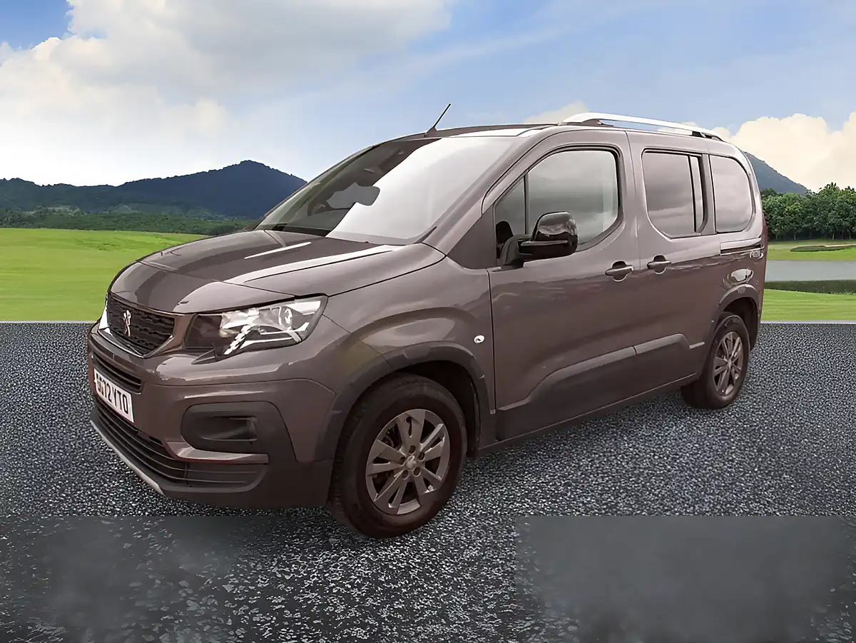 Used 2022 Peugeot Rifter Horizon Re Grey - Front View