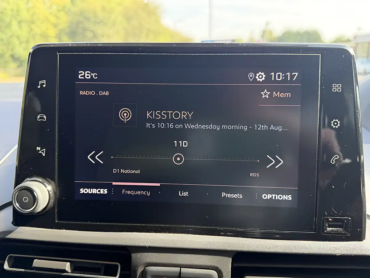Used 2022 Peugeot Rifter Horizon RS Plus Blue - Interior and Exterior details 7