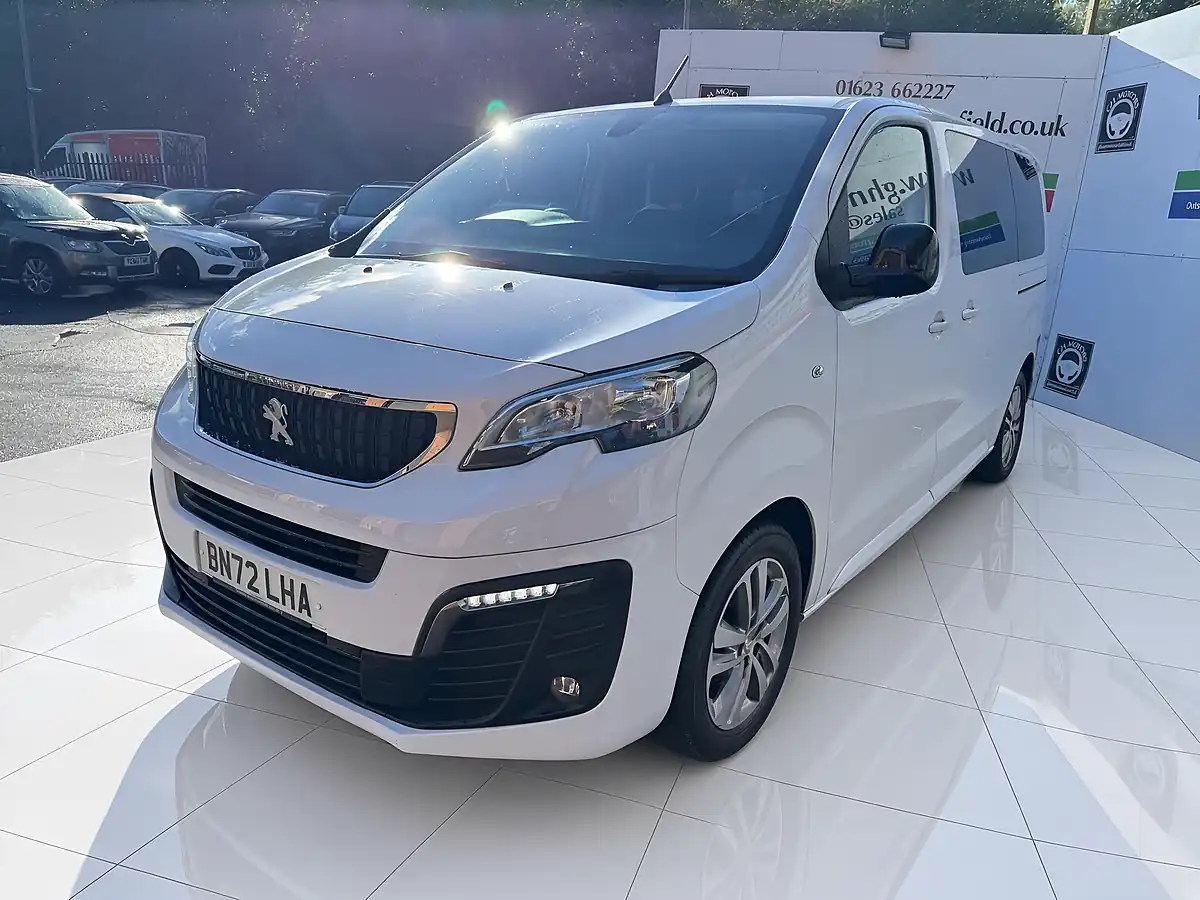 Used 2022 Peugeot Traveller Active Standard White - Interior and Exterior details 3