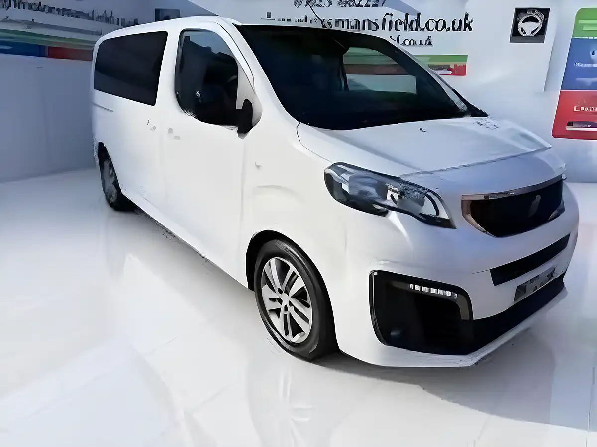 Used 2022 Peugeot Traveller Active Standard White - Interior and Exterior details 6