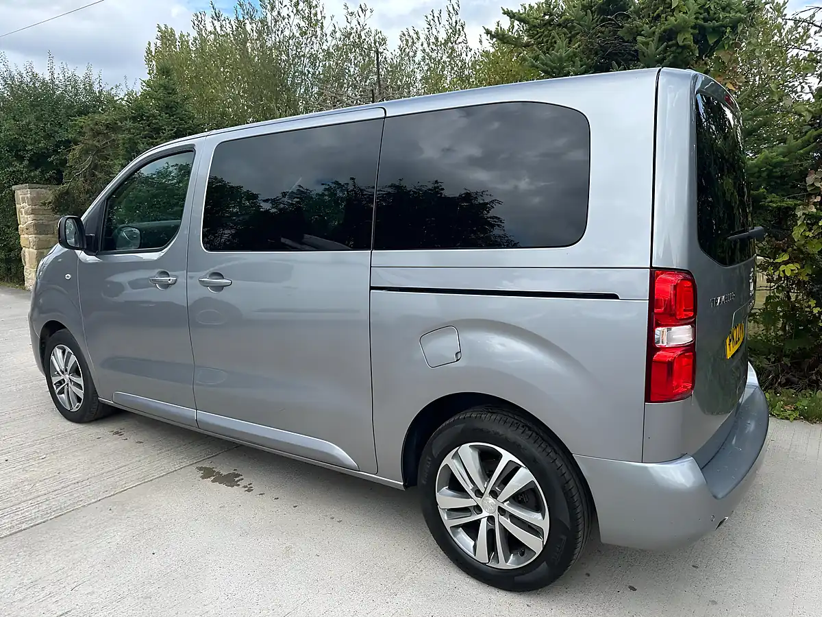 Used 2022 Peugeot Traveller - Interior and Exterior details 4