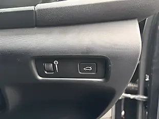 Used 2022 Polestar 2 Long Range Black - Interior and Exterior details 15