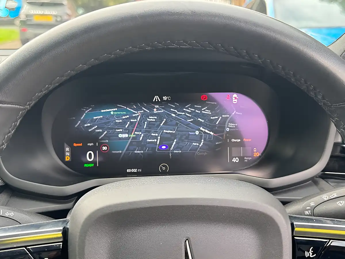 Used 2022 Polestar 2 Standard Range Black - Interior and Exterior details 16