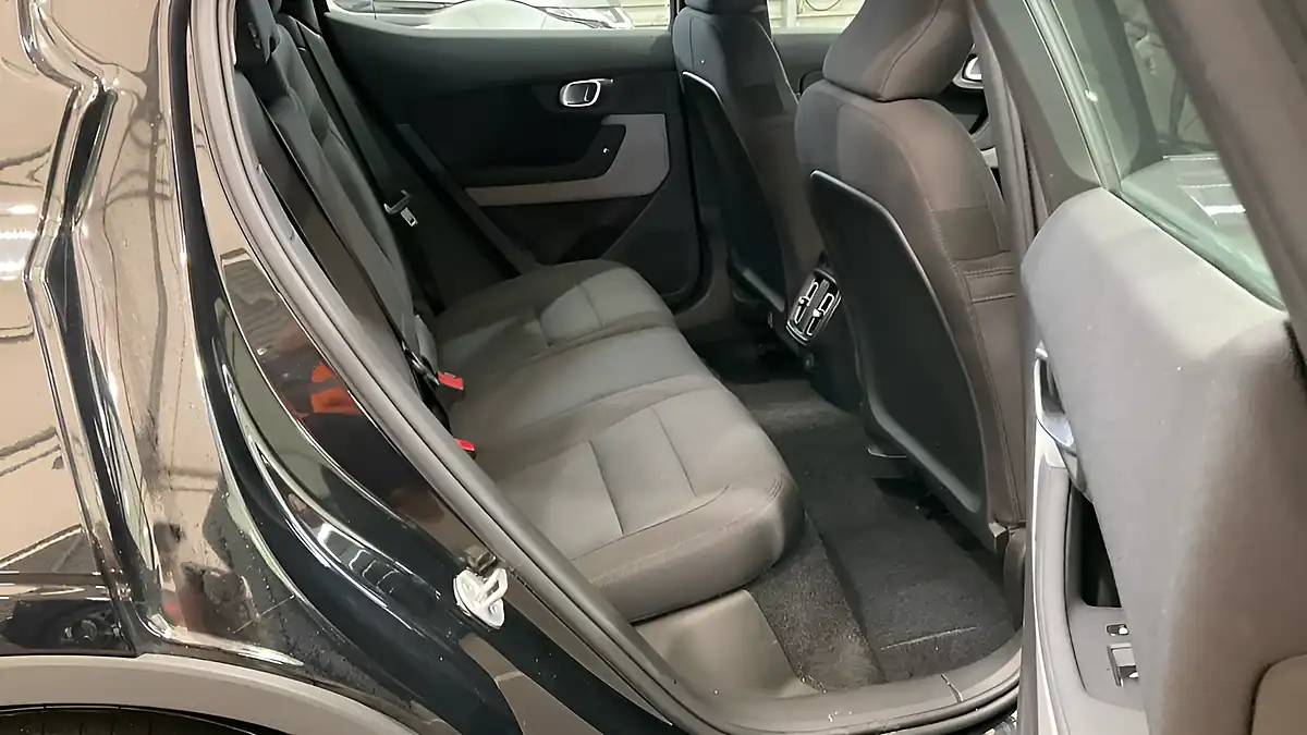 Used 2022 Polestar Polestar 2 Long Range Black - Interior and Exterior details 8