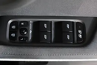 Used 2022 Polestar Polestar 2 Long Range Black - Interior and Exterior details 12