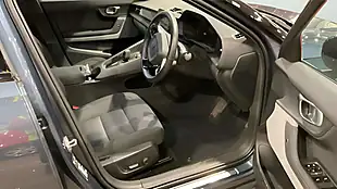 Used 2022 Polestar Polestar 2 Standard Range Blue - Interior and Exterior details 8