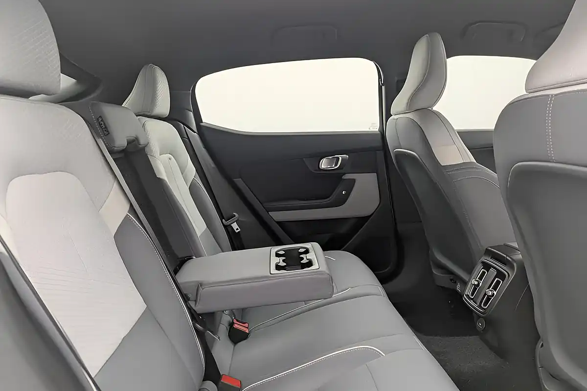 Used 2022 Polestar Polestar 2 Standard Range Fastback - Interior and Exterior details 13
