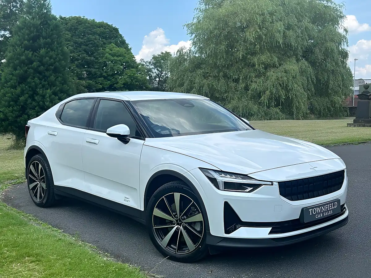 Used 2022 Polestar Polestar 2 Standard Range White - Front View